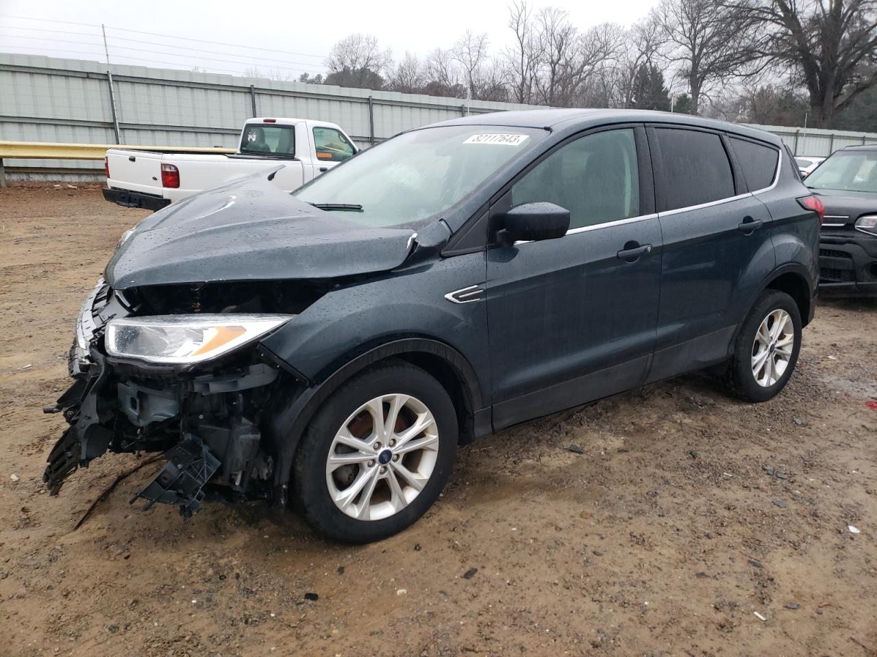 Изображение 1 2019 FORD ESCAPE SE 2019 с VIN 1FMCU0GD7KUB14661