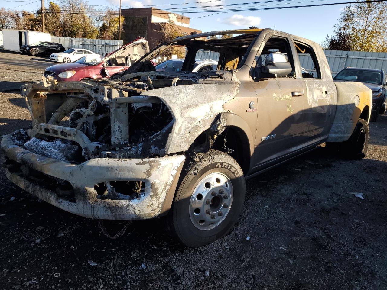 Изображение 2021 RAM 3500 LARAMIE 2021
