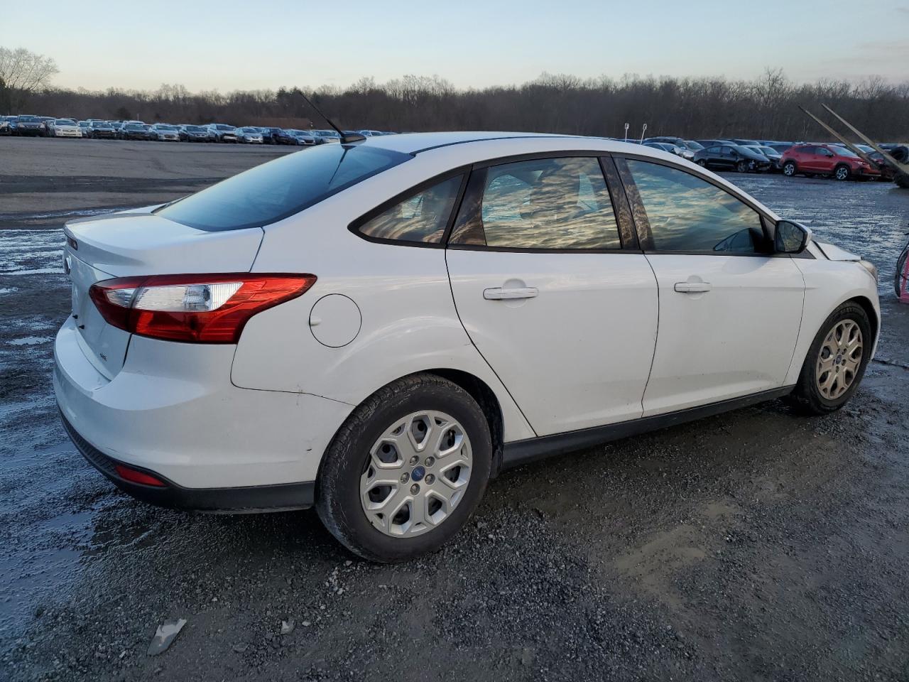 Изображение 3 2012 FORD FOCUS SE 2012 с VIN 1FAHP3F21CL150054