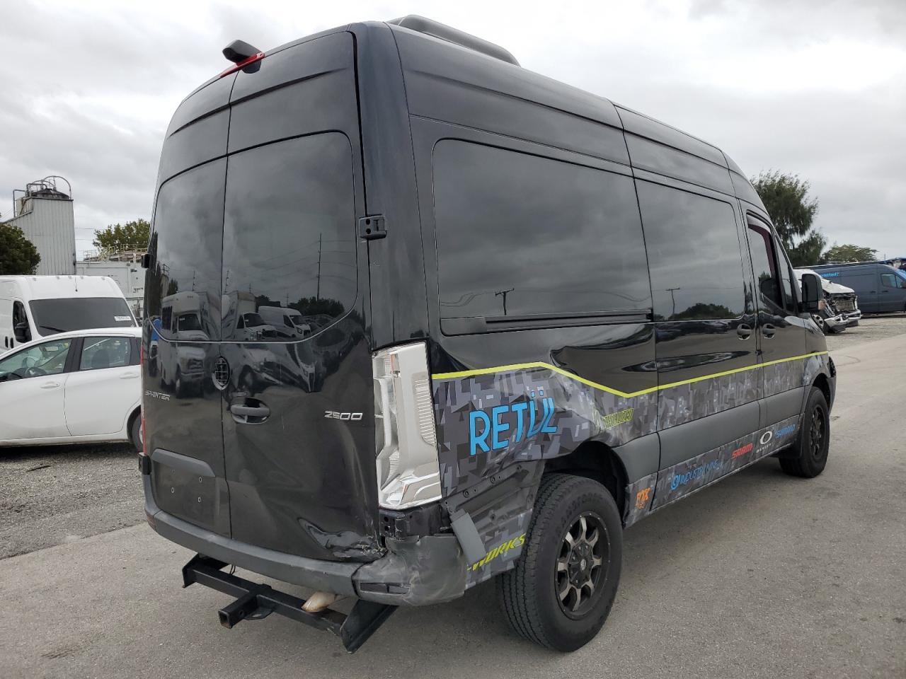 Image 3 of 2019 MERCEDES-BENZ SPRINTER 2500/3500 2019 with VIN WDZPF0CD7KP116169