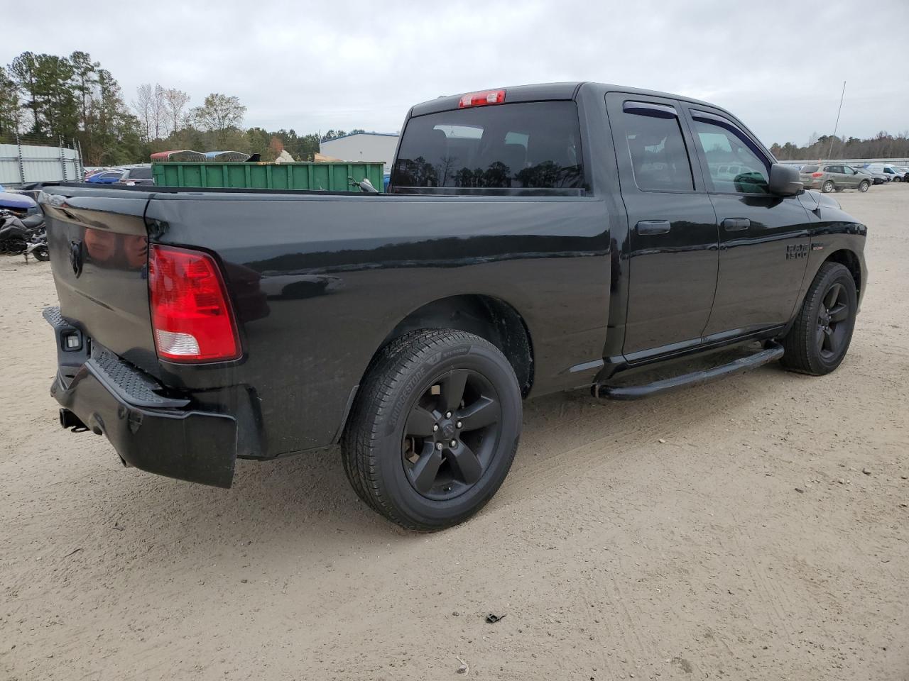 Image 3 of 2016 RAM 1500 ST 2016 with VIN 1C6RR6FT5GS324293