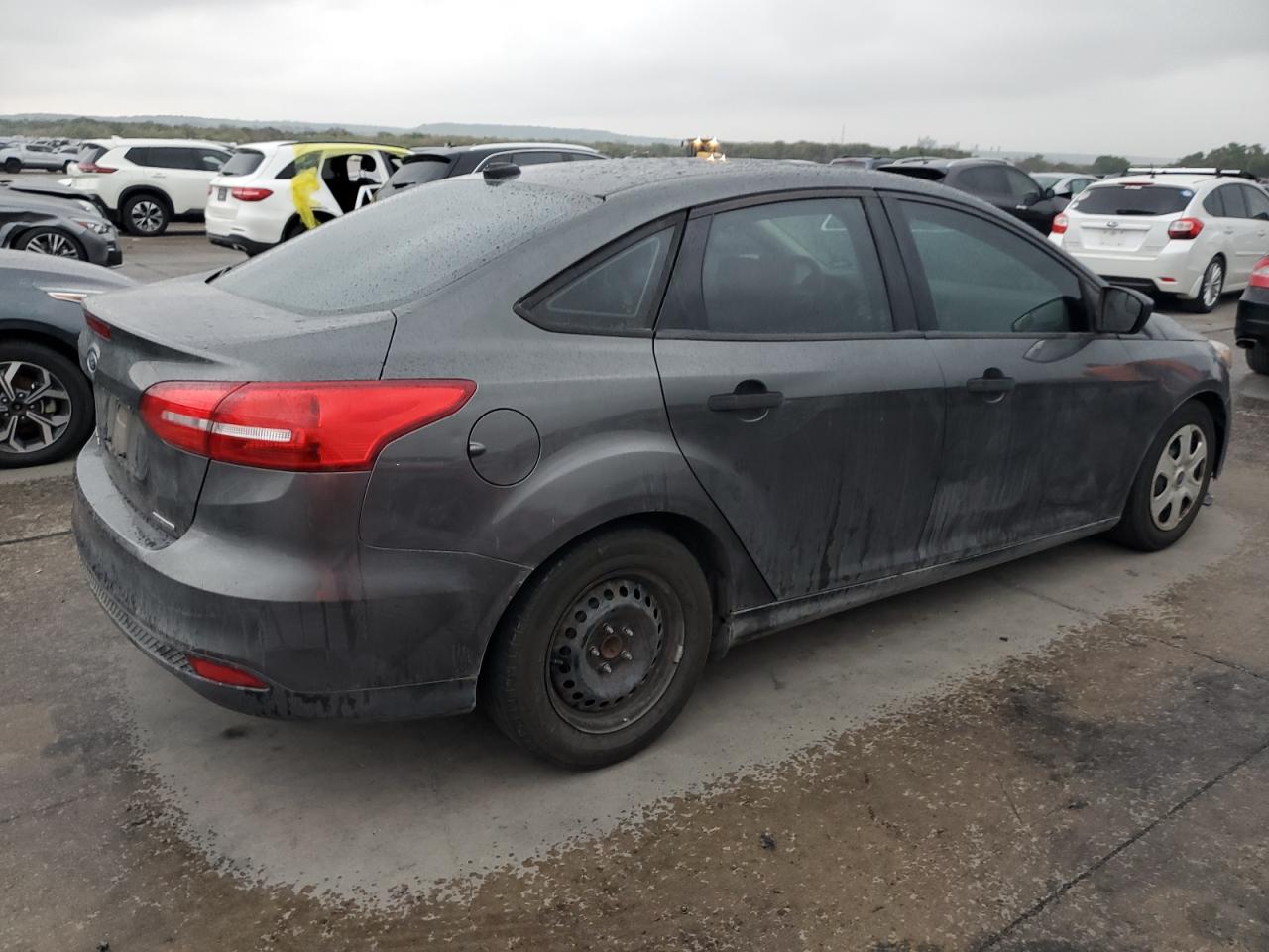 Image 3 of 2016 FORD FOCUS S 2016 with VIN 1FADP3E29GL394895
