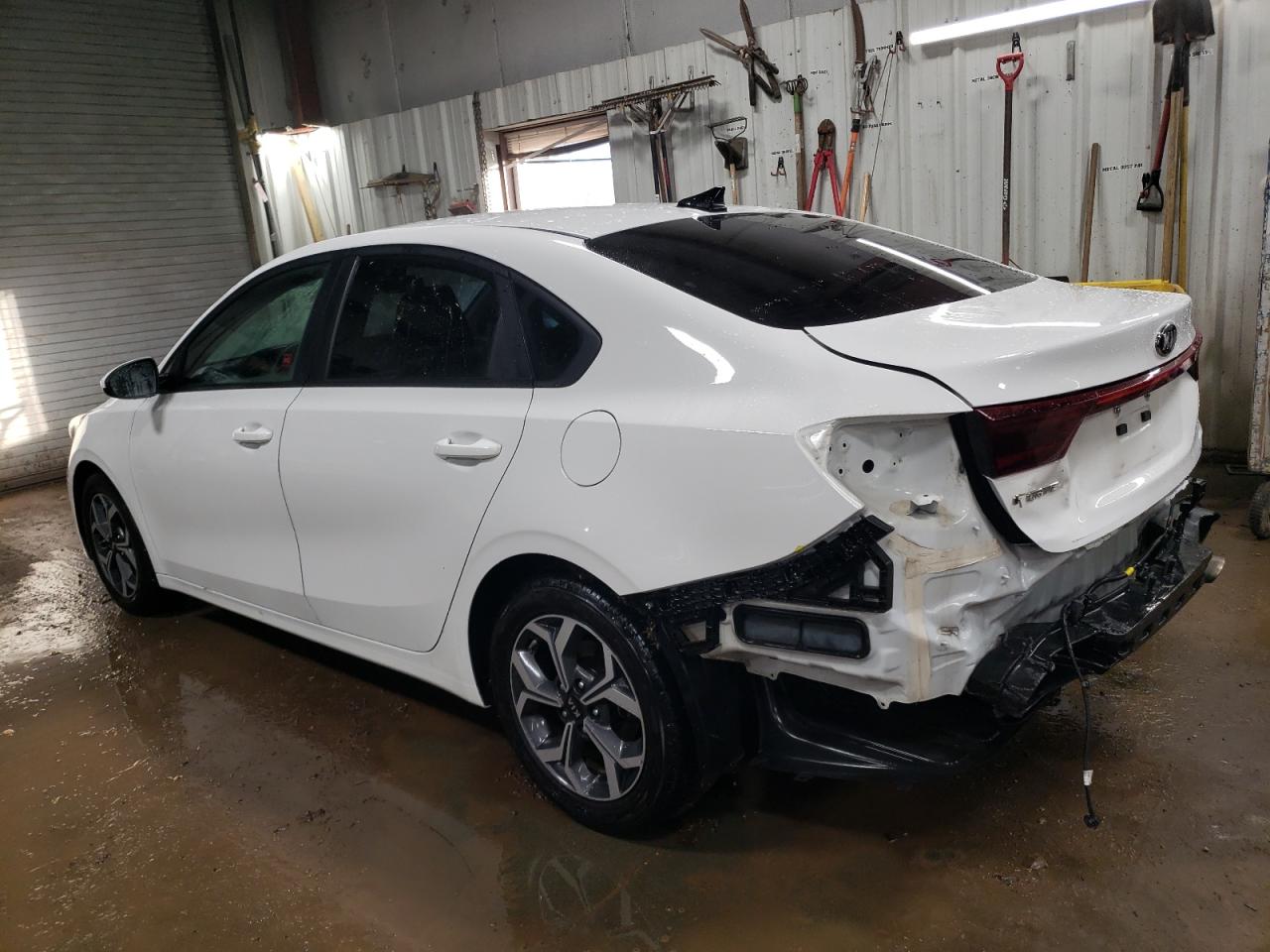 Image 2 of 2020 KIA FORTE FE 2020 with VIN 3KPF24ADXLE209450