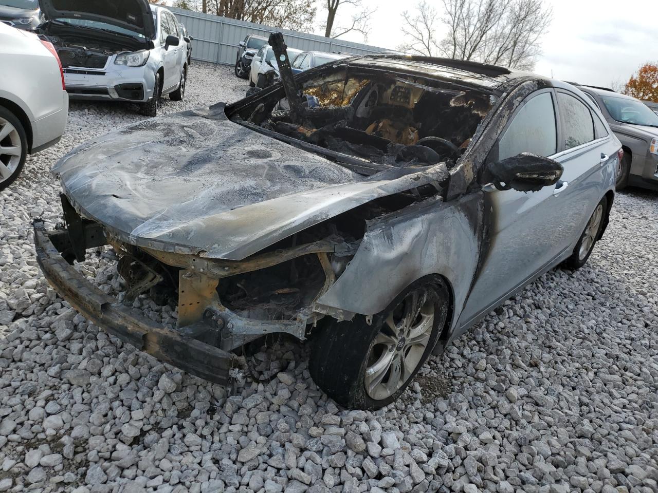 Obraz 1 z 2013 HYUNDAI SONATA SE 2013 z VIN 5NPEC4AC3DH546054
