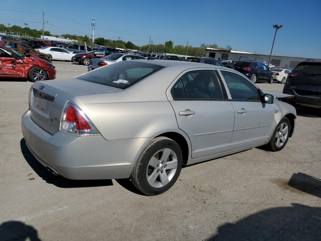 Image 3 of 2009 FORD FUSION SE 2009 with VIN 3FAHP07ZX9R147626