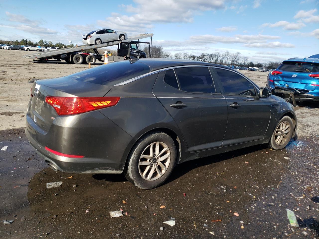 Image 3 of 2011 KIA OPTIMA LX 2011 with VIN KNAGM4A7XB5168379