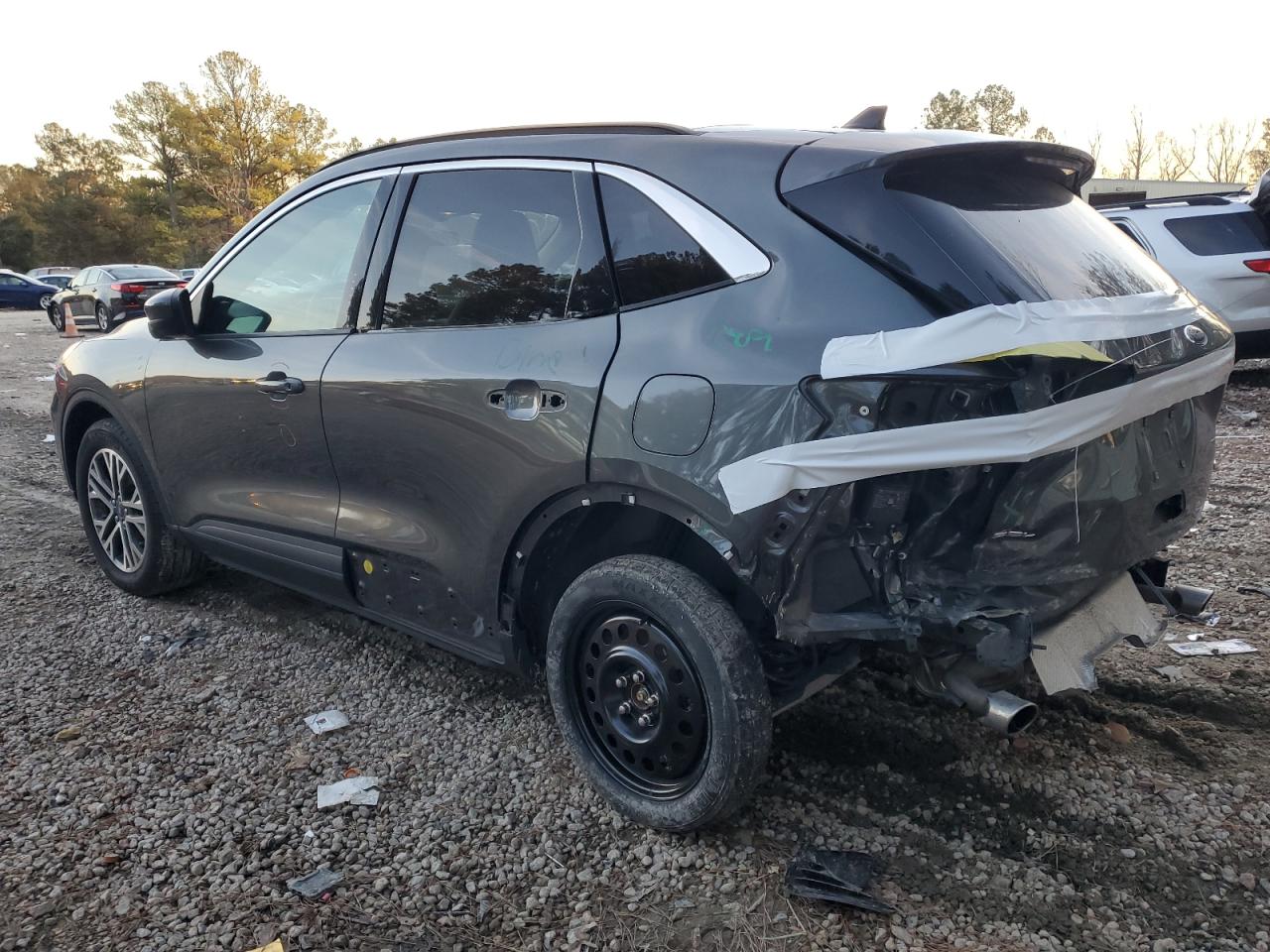 Image 2 of 2020 FORD ESCAPE SEL 2020 with VIN 1FMCU9H97LUB28009