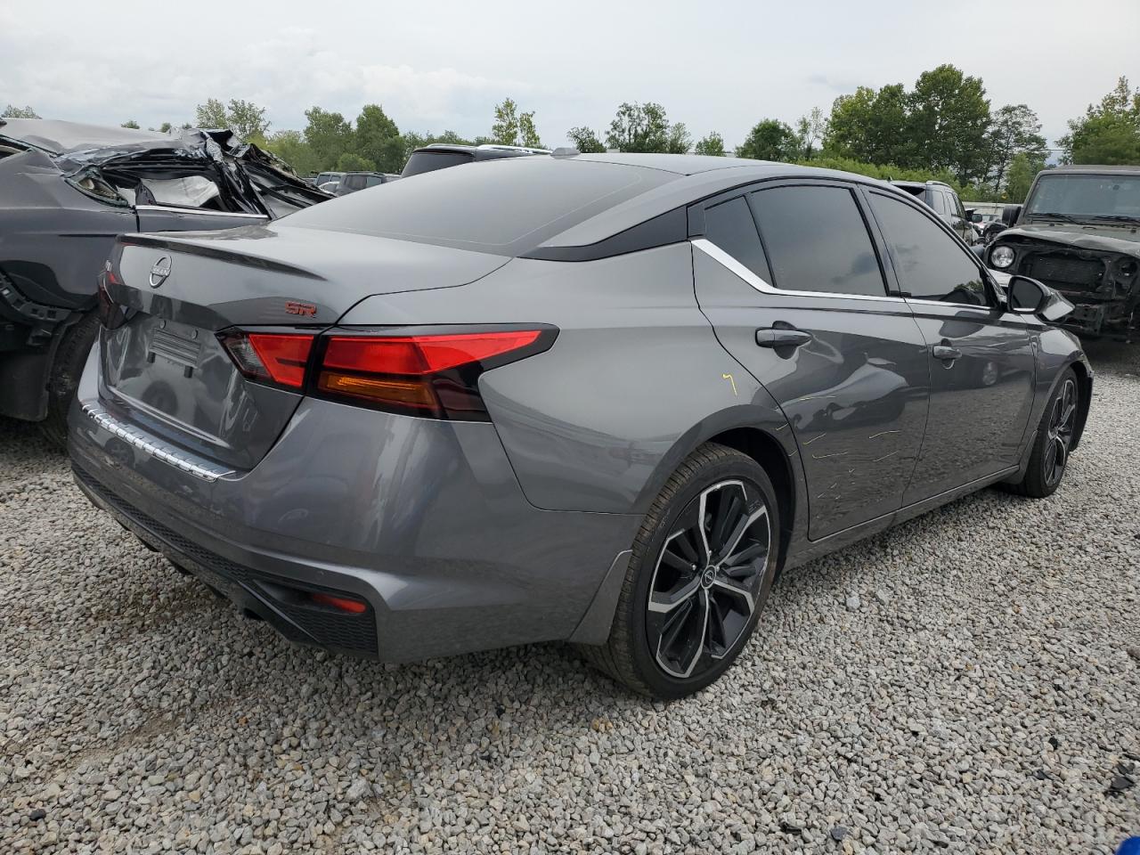 Изображение 3 2023 NISSAN ALTIMA SR 2023 с VIN 1N4BL4CV5PN378235