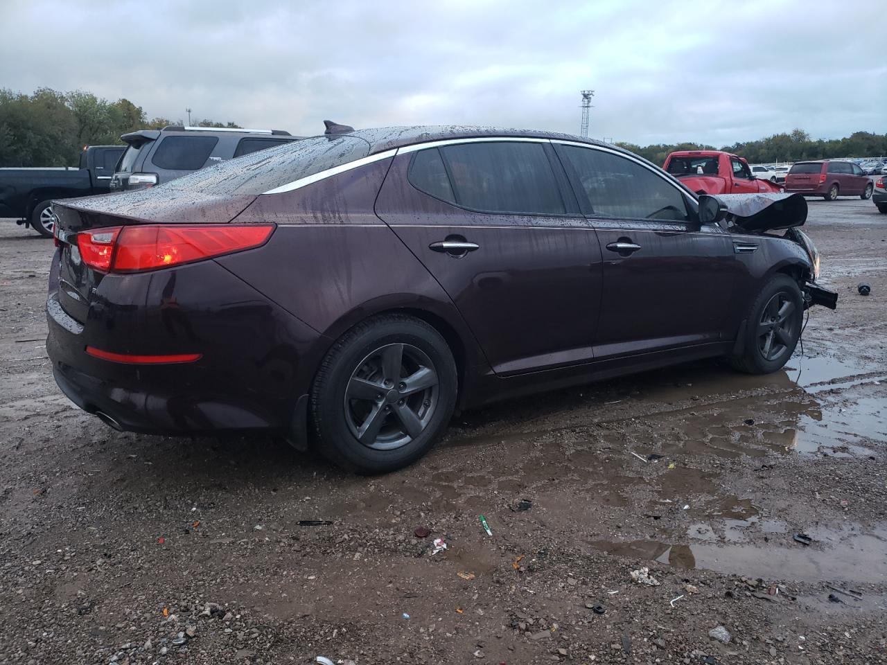Изображение 3 2015 KIA OPTIMA LX 2015 с VIN 5XXGM4A74FG359090