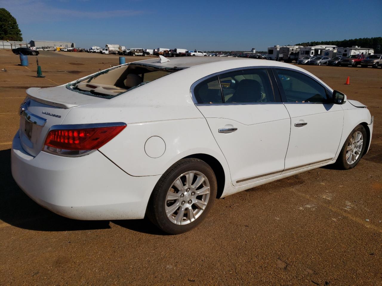 Изображение 3 2012 BUICK LACROSSE  2012 с VIN 1G4GC5ER8CF341198