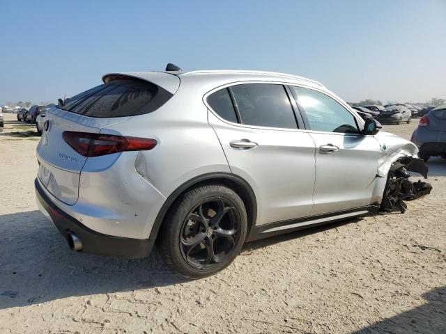 Image 3 of 2018 ALFA ROMEO STELVIO TI 2018 with VIN ZASFAKBN2J7B97054