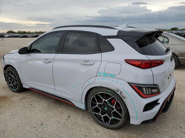 Obraz 2 z 2022 HYUNDAI KONA N BASE 2022 z VIN KM8KH3AC8NU004160