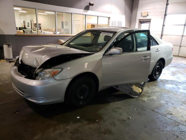 Obraz 1 z 2004 TOYOTA CAMRY LE 2004 z VIN 4T1BE30K94U863788