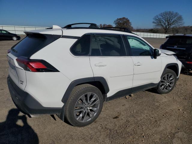 Obraz 3 z 2019 TOYOTA RAV4 XLE PREMIUM 2019 z VIN 2T3A1RFV3KW068283