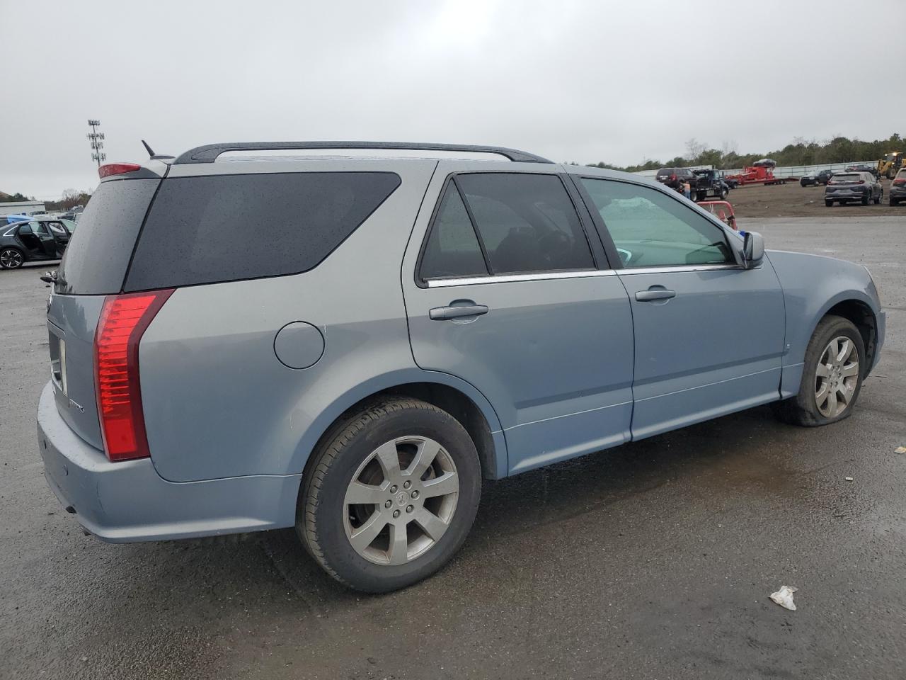 Image 3 of 2007 CADILLAC SRX  2007 with VIN 1GYEE637970146842