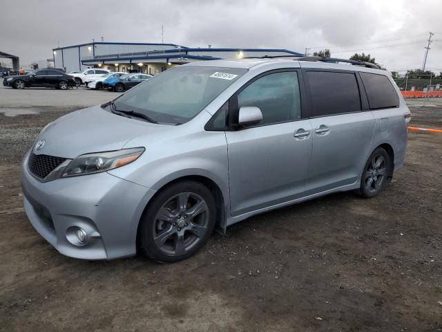 Изображение 1 2017 TOYOTA SIENNA SE 2017 с VIN 5TDXZ3DC9HS766473