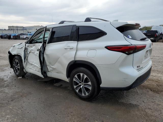 Изображение 2 2020 TOYOTA HIGHLANDER XLE 2020 с VIN 5TDGZRAH6LS029260