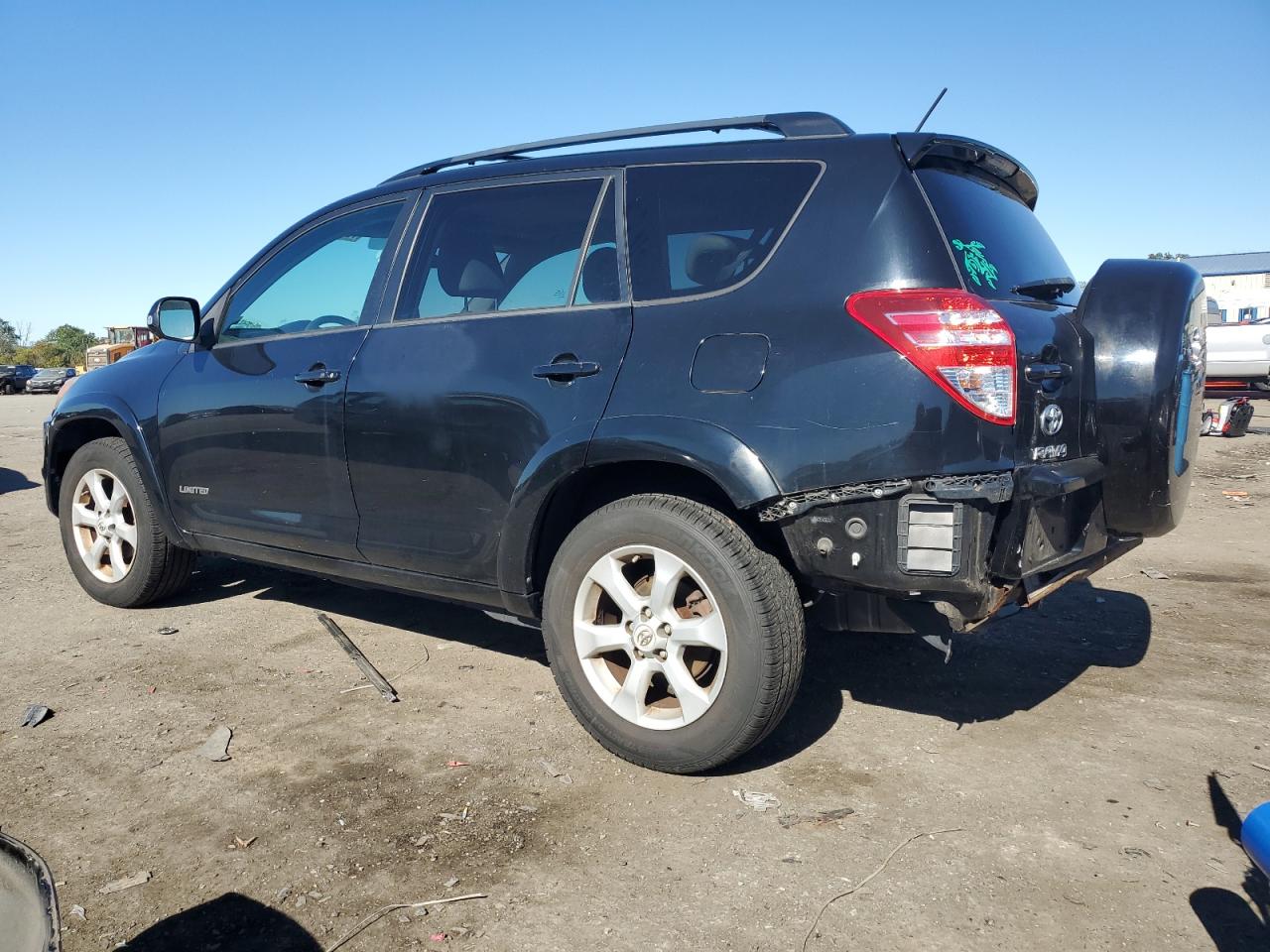 Image 2 of 2011 TOYOTA RAV4 LIMITED 2011 with VIN 2T3DK4DV4BW051038
