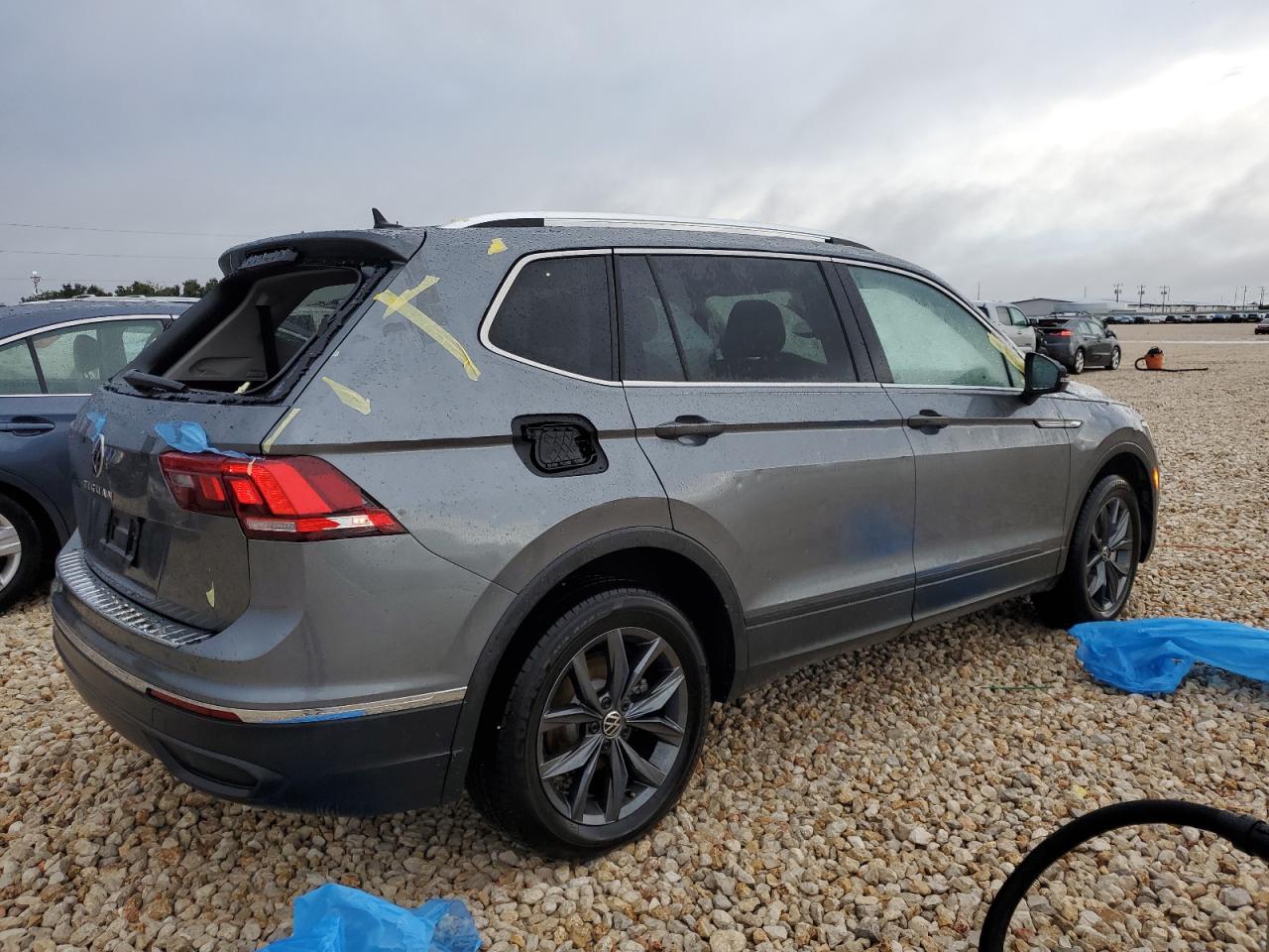 Изображение 3 2023 VOLKSWAGEN TIGUAN SE 2023 с VIN 3VVNB7AX0PM065069