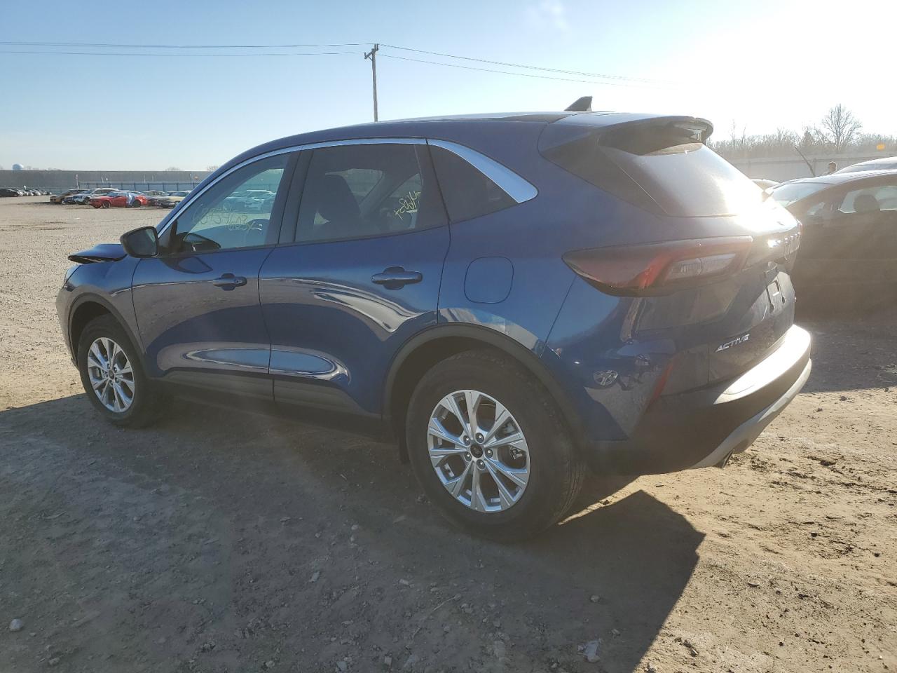 Изображение 2 2023 FORD ESCAPE ACTIVE 2023 с VIN 1FMCU9GN9PUA44987