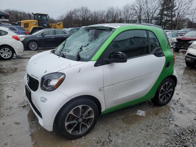 2017 SMART FORTWO  2017 image