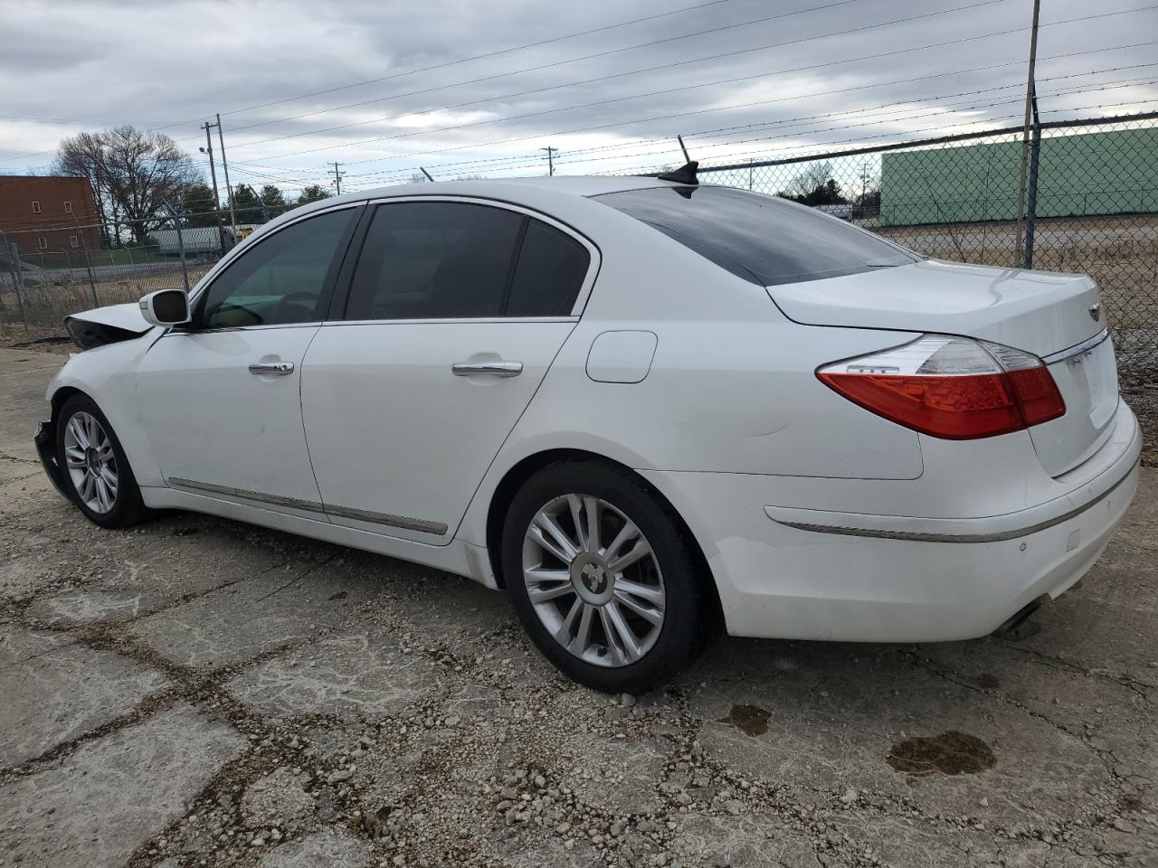 Image 2 of 2011 HYUNDAI GENESIS 4.6L 2011 with VIN KMHGC4DF6BU128438