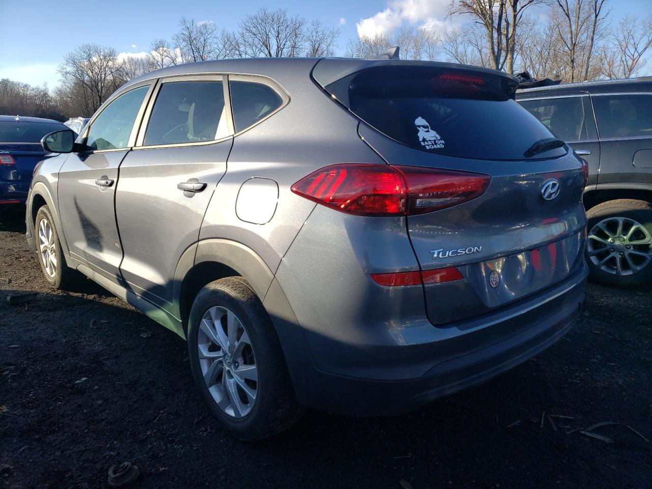 Изображение 2 2021 HYUNDAI TUCSON SE 2021 с VIN KM8J23A43MU302040