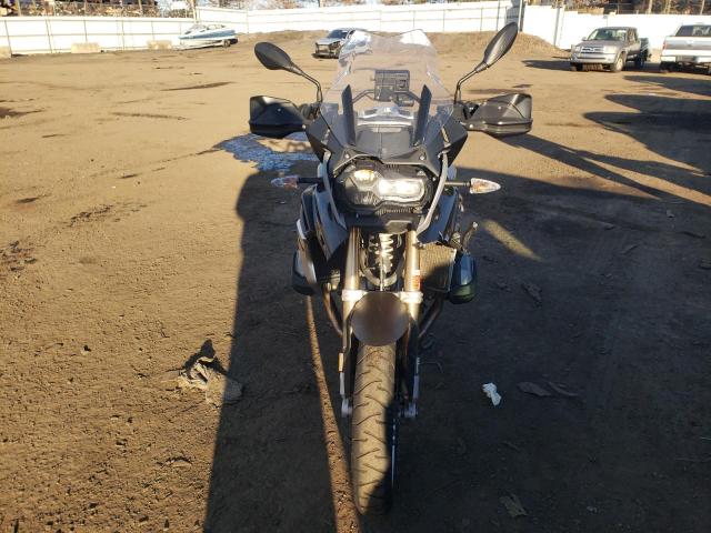 Obraz 2 z 2018 BMW R1200 GS 2018 z VIN WB10A6105JZ657336