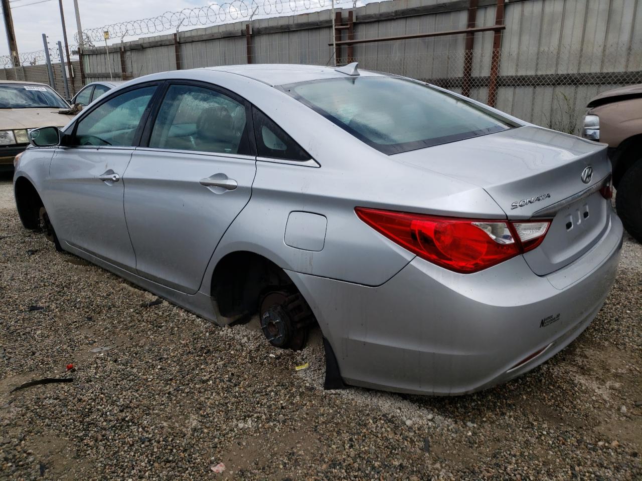 Изображение 2 2013 HYUNDAI SONATA GLS 2013 с VIN 5NPEB4AC4DH687315