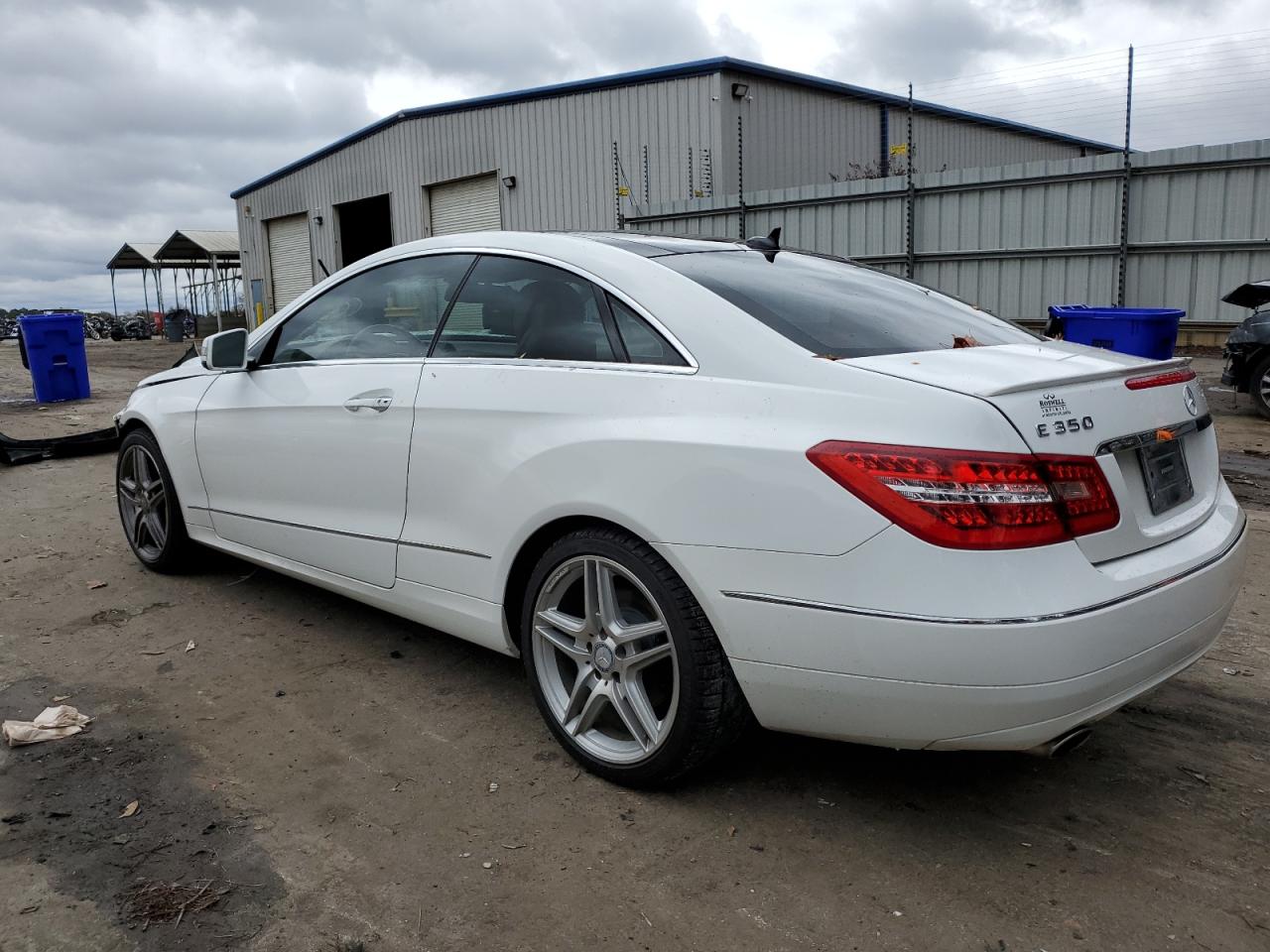 Изображение 2 2013 MERCEDES-BENZ E 350 2013 с VIN WDDKJ5KB9DF190455