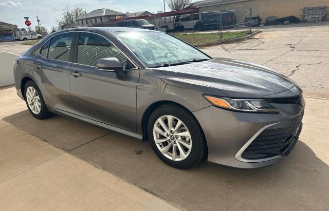 Image 1 of 2021 TOYOTA CAMRY LE 2021 with VIN 4T1C11AK1MU576450