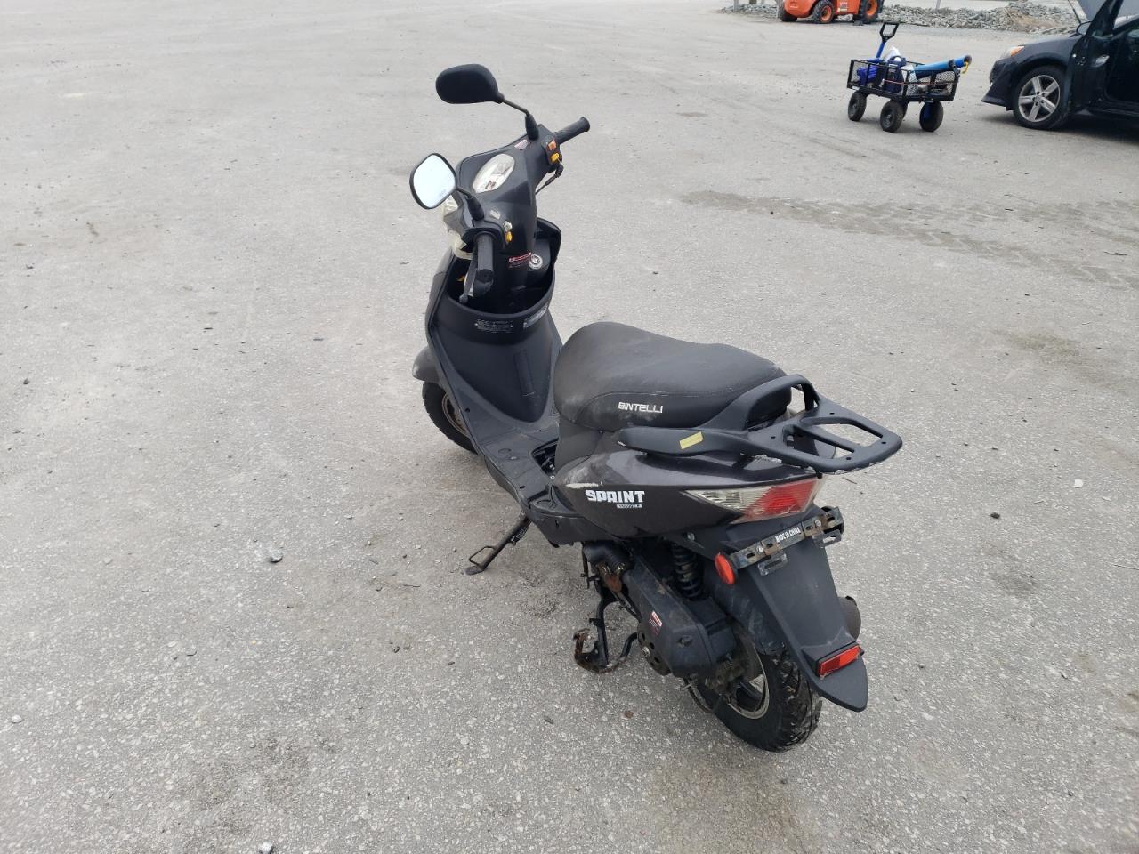 Image 3 of 2021 YNGF SCOOTER 2021 with VIN LL0TCAPH4MG005646