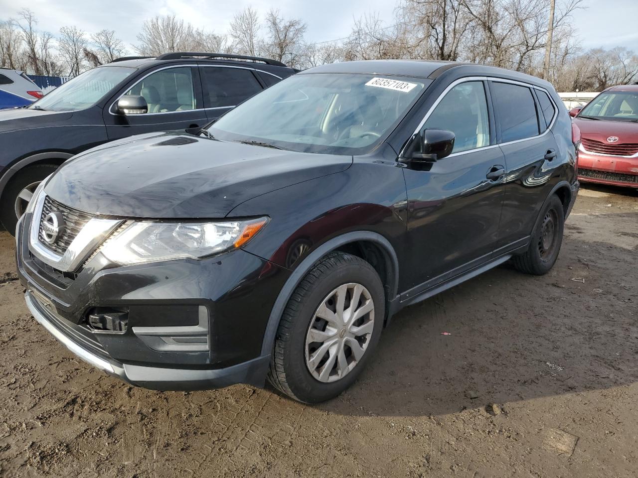 Obraz 1 z 2017 NISSAN ROGUE S 2017 z VIN JN8AT2MV8HW260401