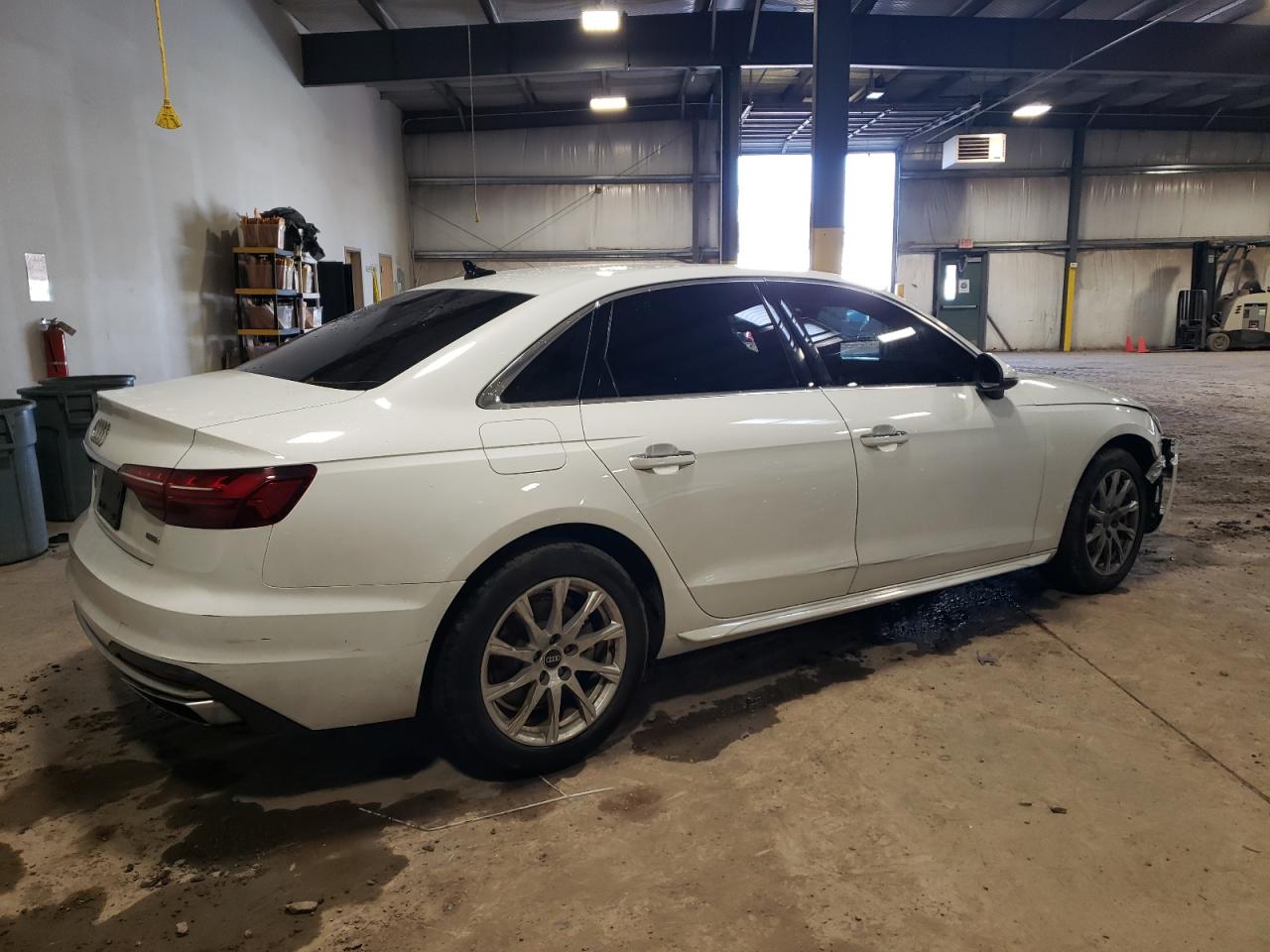 Obraz 3 z 2021 AUDI A4 PREMIUM 40 2021 z VIN WAUABAF45MN010124