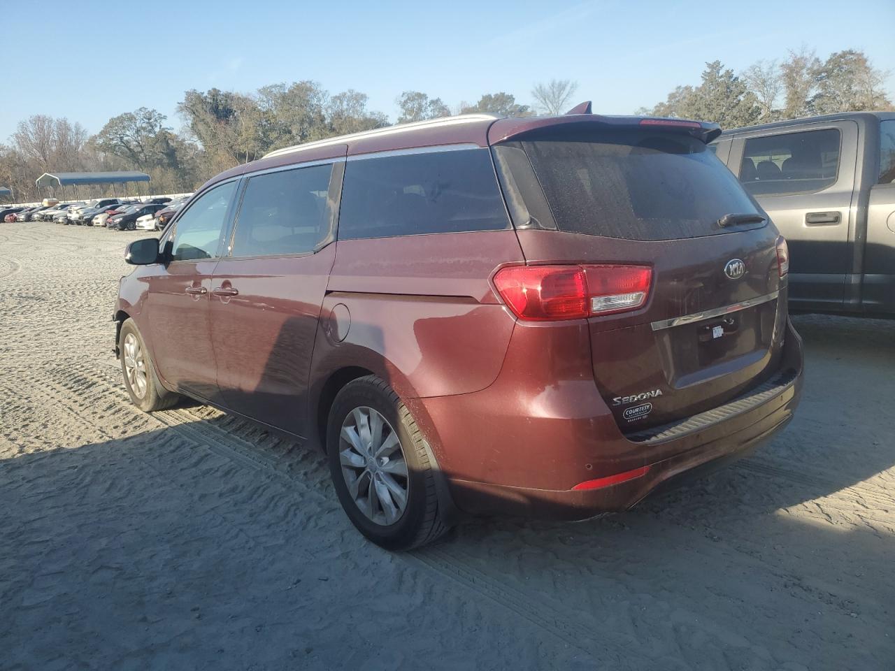 Obraz 2 z 2016 KIA SEDONA EX 2016 z VIN KNDMC5C11G6159367