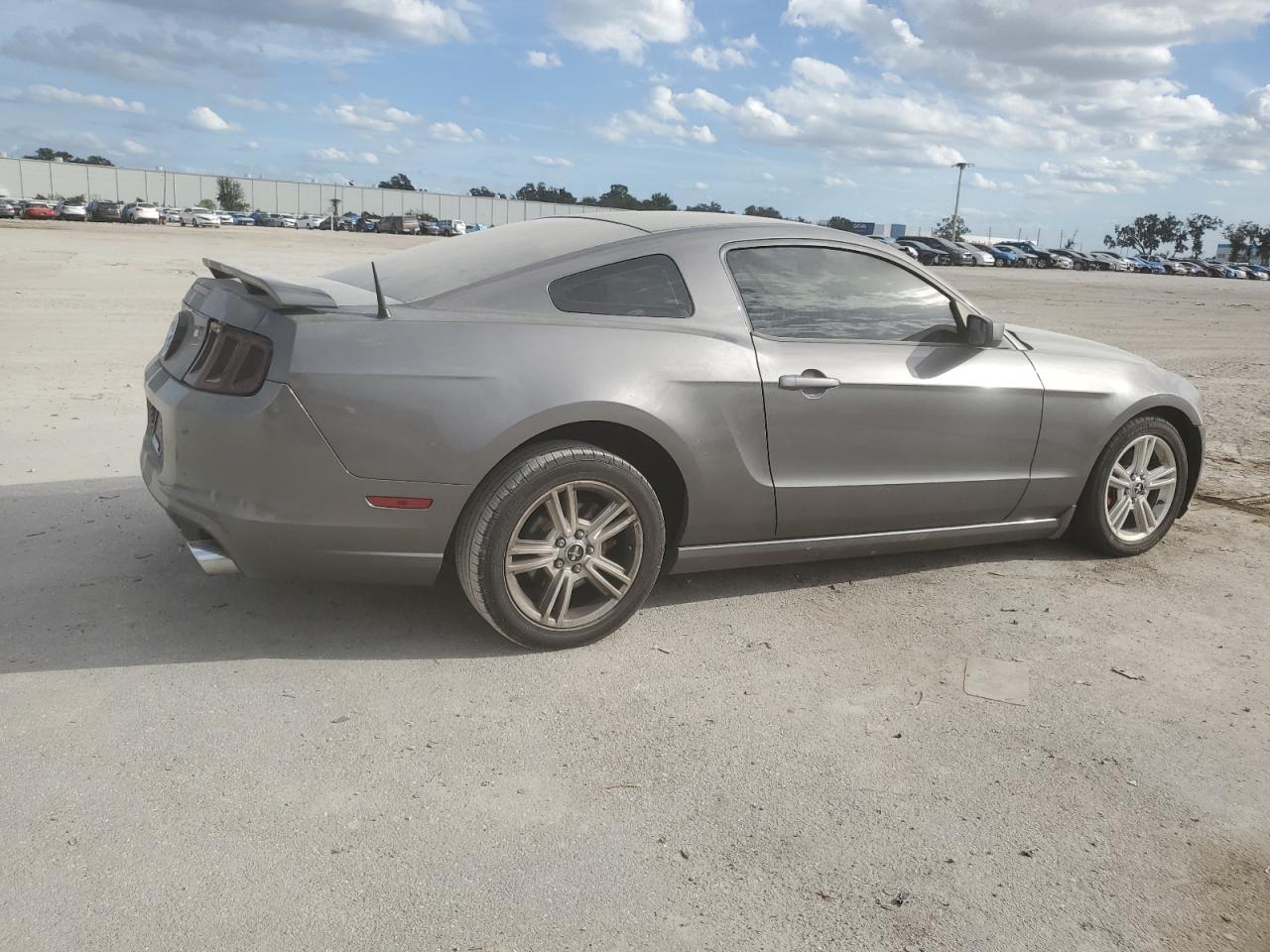 Image 3 of 2014 FORD MUSTANG  2014 with VIN 1ZVBP8AM2E5261755