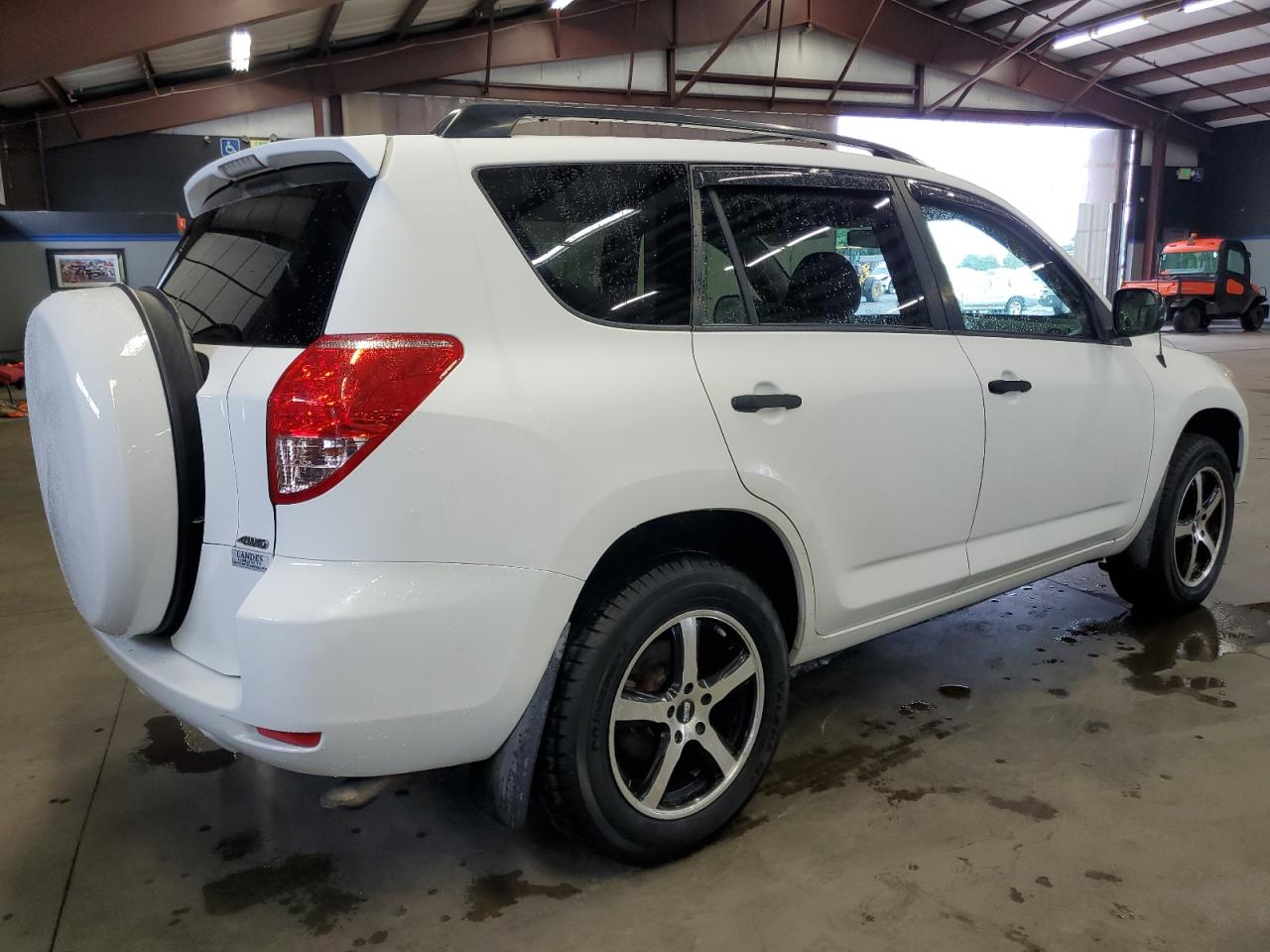 Obraz 3 z 2008 TOYOTA RAV4 2008 z VIN JTMBK33V285044530