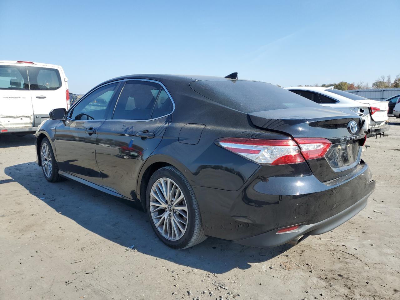 Изображение 2 2020 TOYOTA CAMRY XLE 2020 с VIN 4T1F31AK7LU528506