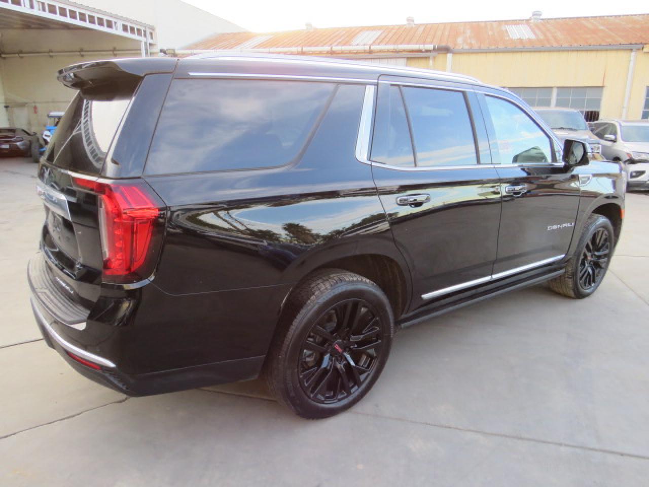 Image 3 of 2023 GMC YUKON DENALI 2023 with VIN 1GKS2DKT9PR327637