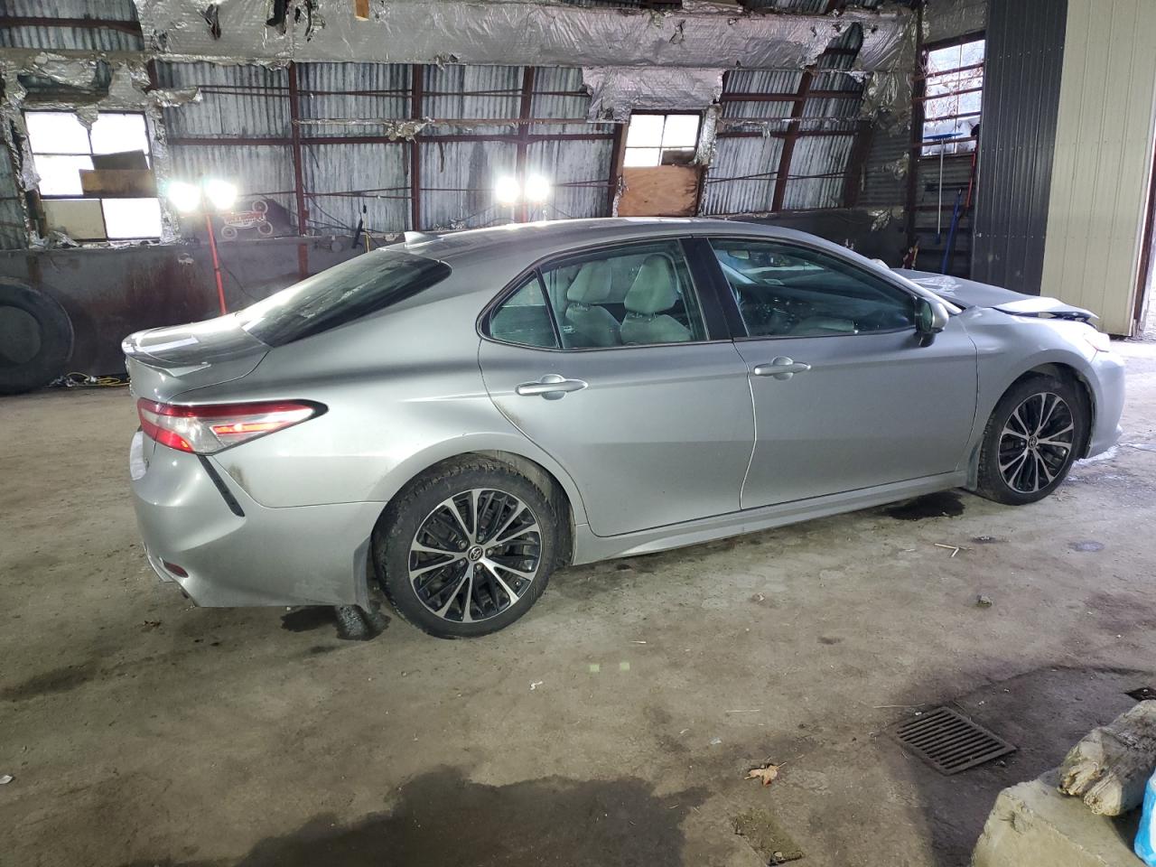 Изображение 3 2020 TOYOTA CAMRY SE 2020 с VIN 4T1G11BK1LU008164