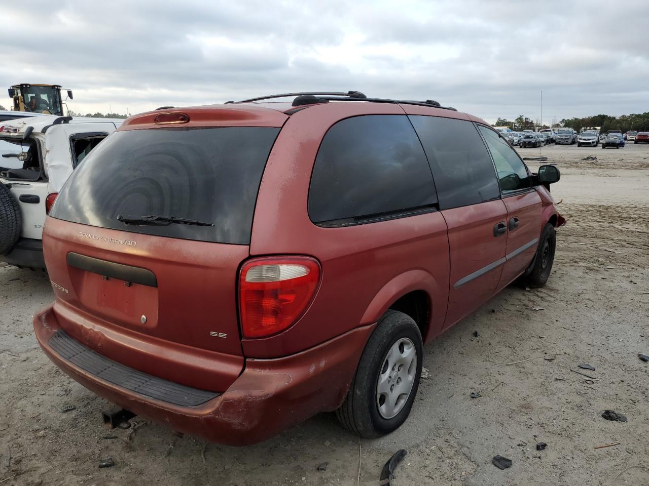 Image 3 of 2003 DODGE GRAND CARAVAN SE 2003 with VIN 1D4GP24383B266503
