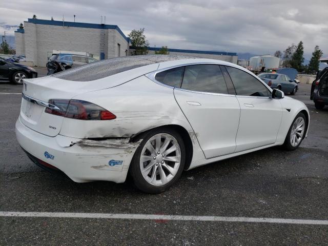 Obraz 3 z 2017 TESLA MODEL S  2017 z VIN 5YJSA1E29HF180243