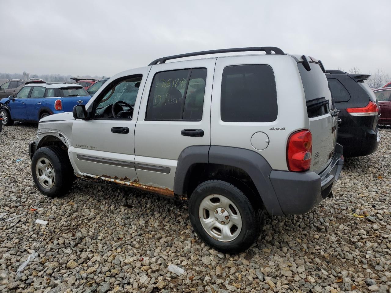 Image 2 of 2002 JEEP LIBERTY SPORT 2002 with VIN 1J4GL48KX2W225846