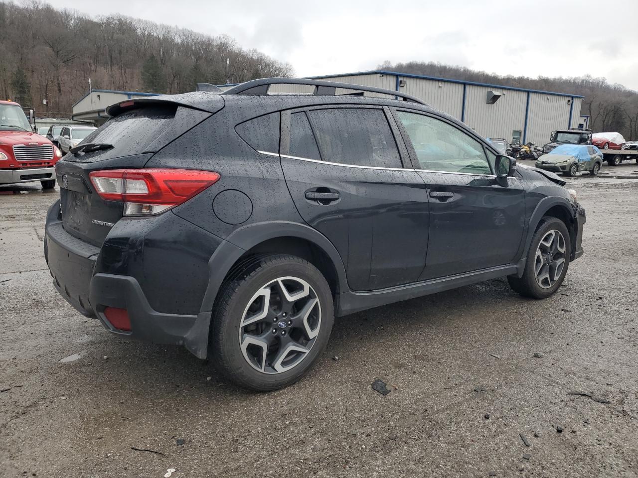 Image 3 of 2019 SUBARU CROSSTREK LIMITED 2019 with VIN JF2GTAMC3K8244019