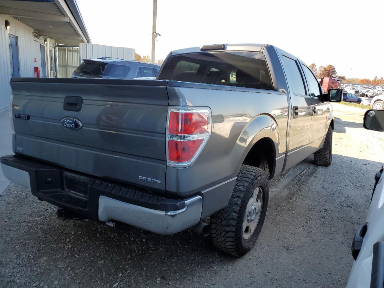 Image 3 of 2013 FORD F150 SUPERCREW 2013 with VIN 1FTFW1EF2DFA31989