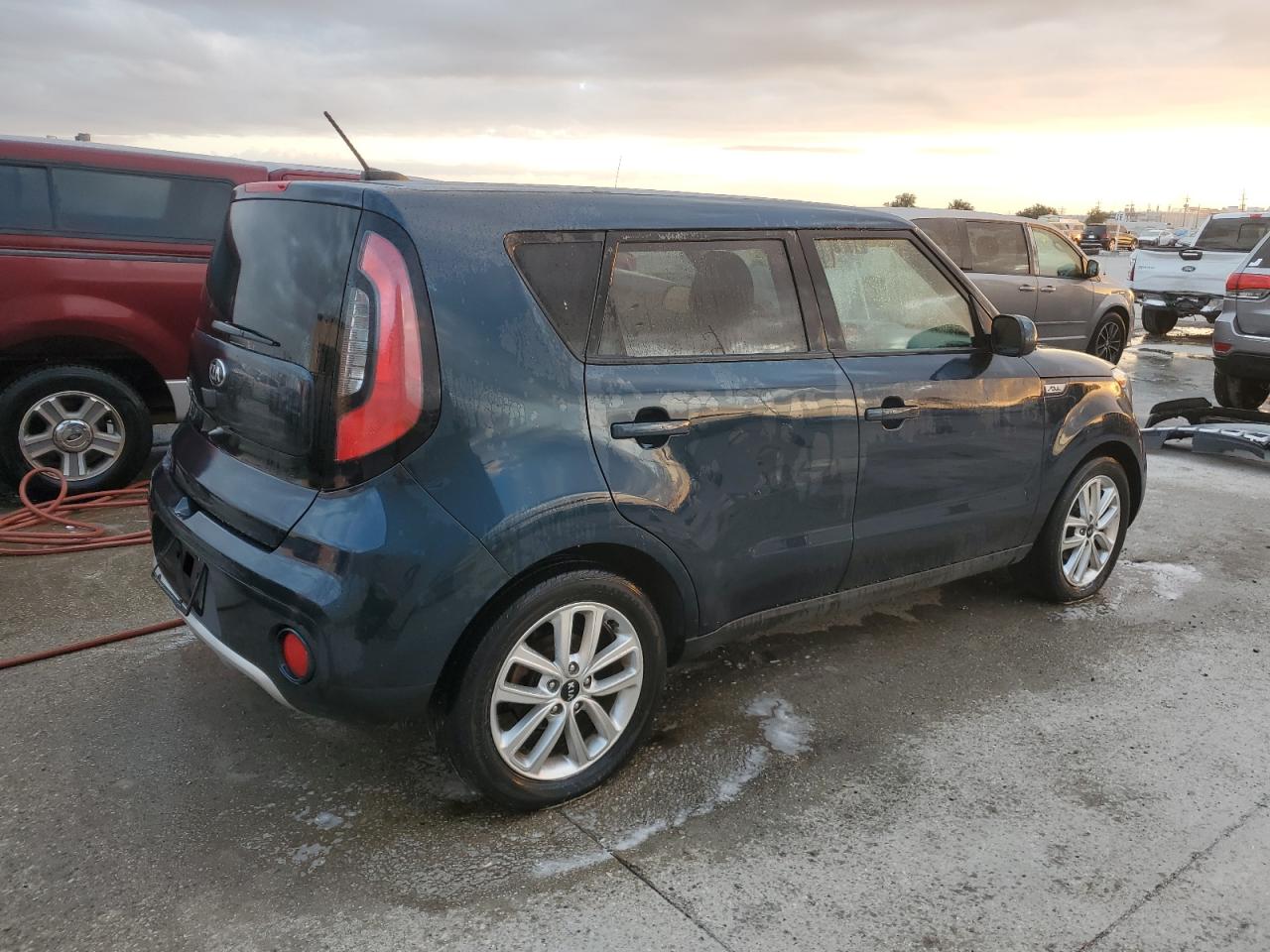 Image 3 of 2017 KIA SOUL + 2017 with VIN KNDJP3A51H7450478