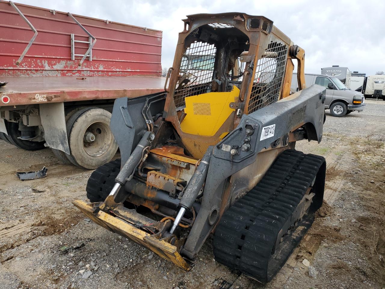 Obraz 2 z 2018 JOHN DEERE 331G 2018 z VIN 1T0331GMHJF327961