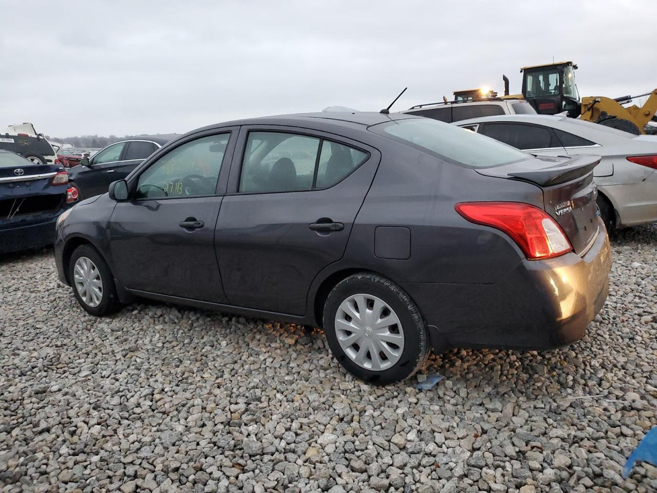 Изображение 2 2015 NISSAN VERSA S 2015 с VIN 3N1CN7APXFL813458