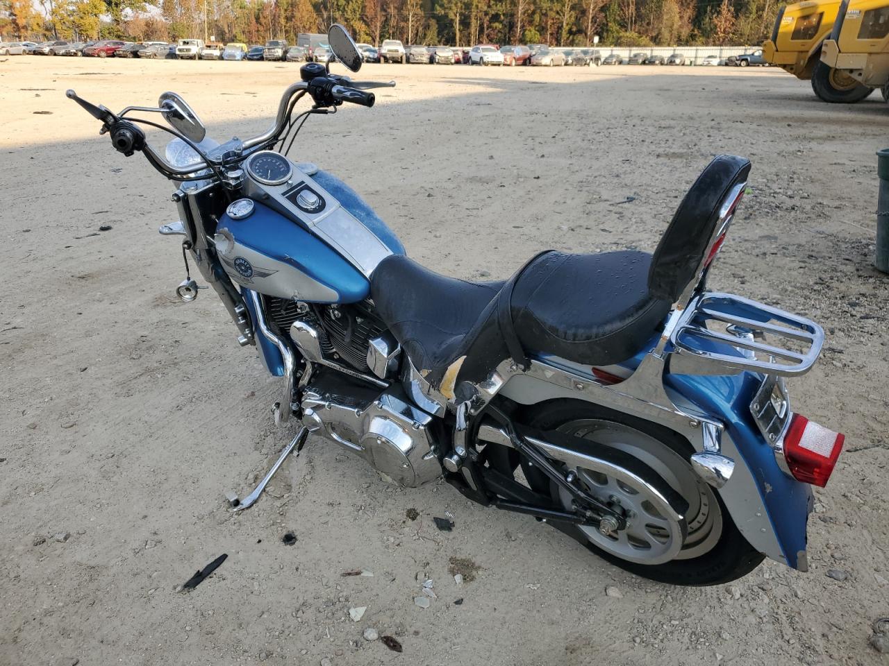 Image 3 of 2005 HARLEY-DAVIDSON FLSTF  2005 with VIN 1HD1BMY155Y010260