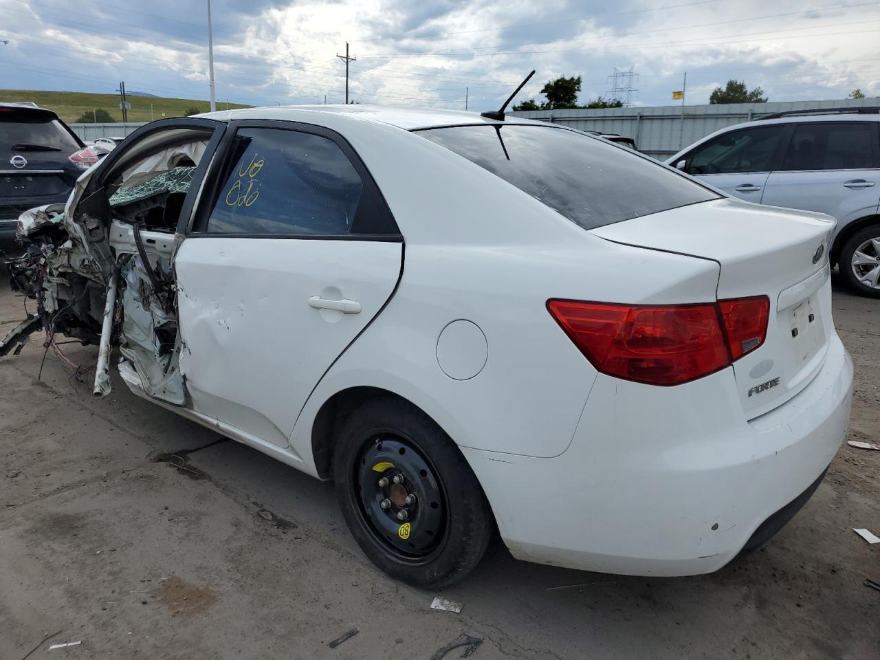 Image 2 of 2010 KIA FORTE EX 2010 with VIN KNAFU4A22A5827926